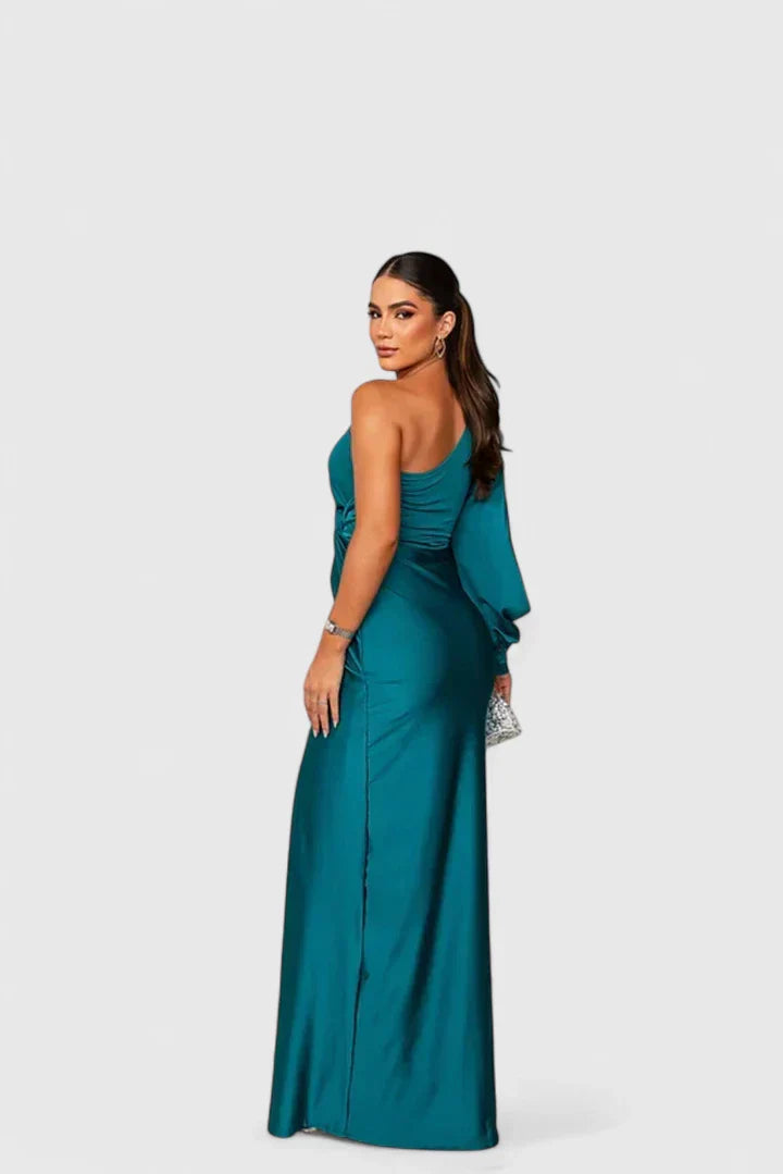 Milo Mochi | Elegant Maxi Dress