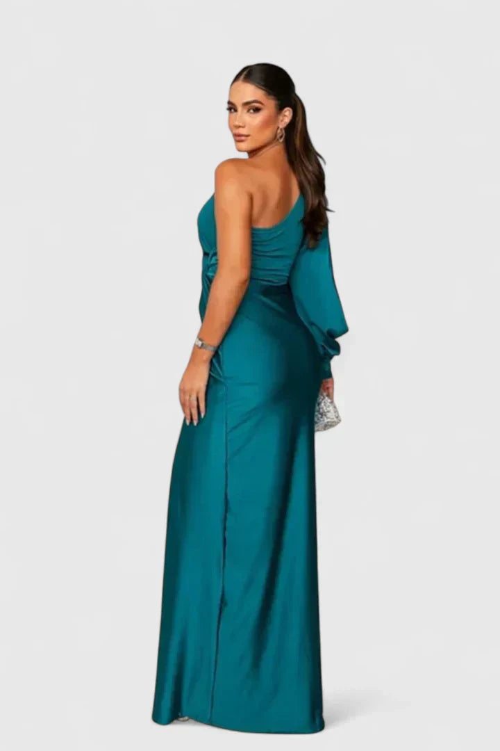 Milo Mochi | Elegant Maxi Dress
