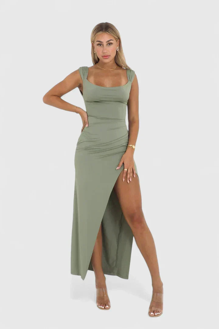 Milo Mochi | Elegant Maxi Dress