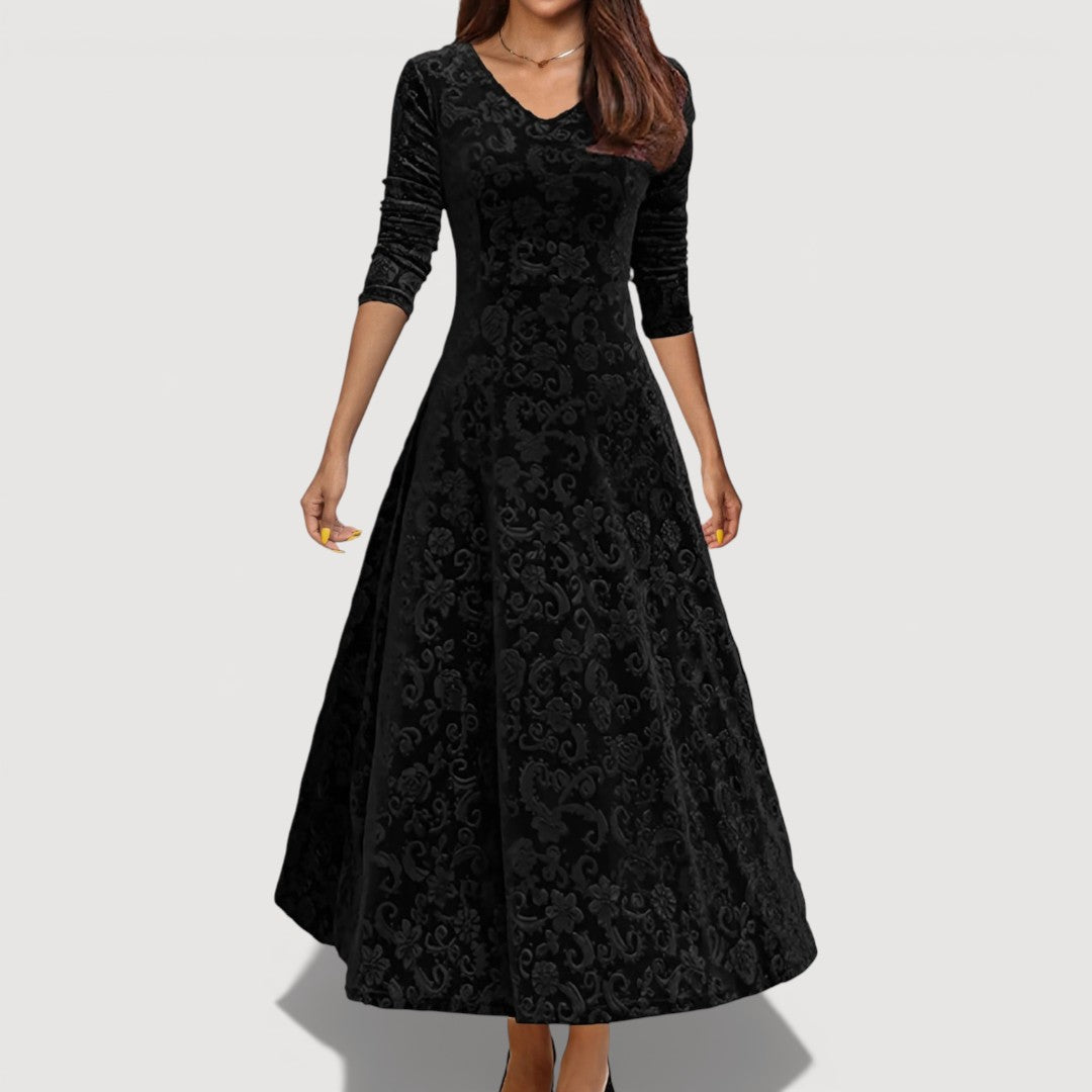 Milo Mochi | Elegant Velvet Dress
