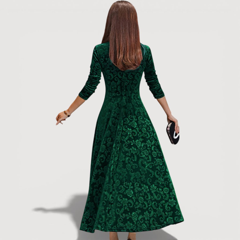 Milo Mochi | Elegant Velvet Dress