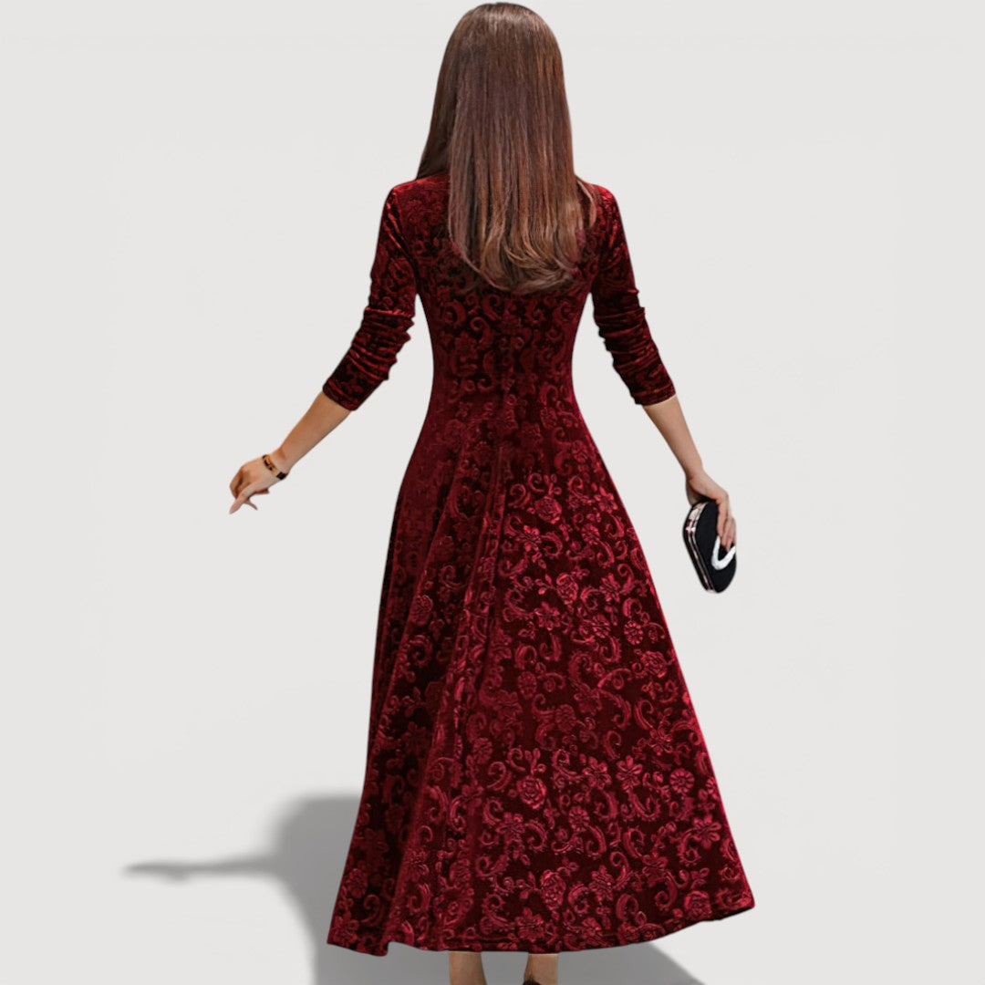 Milo Mochi | Elegant Velvet Dress