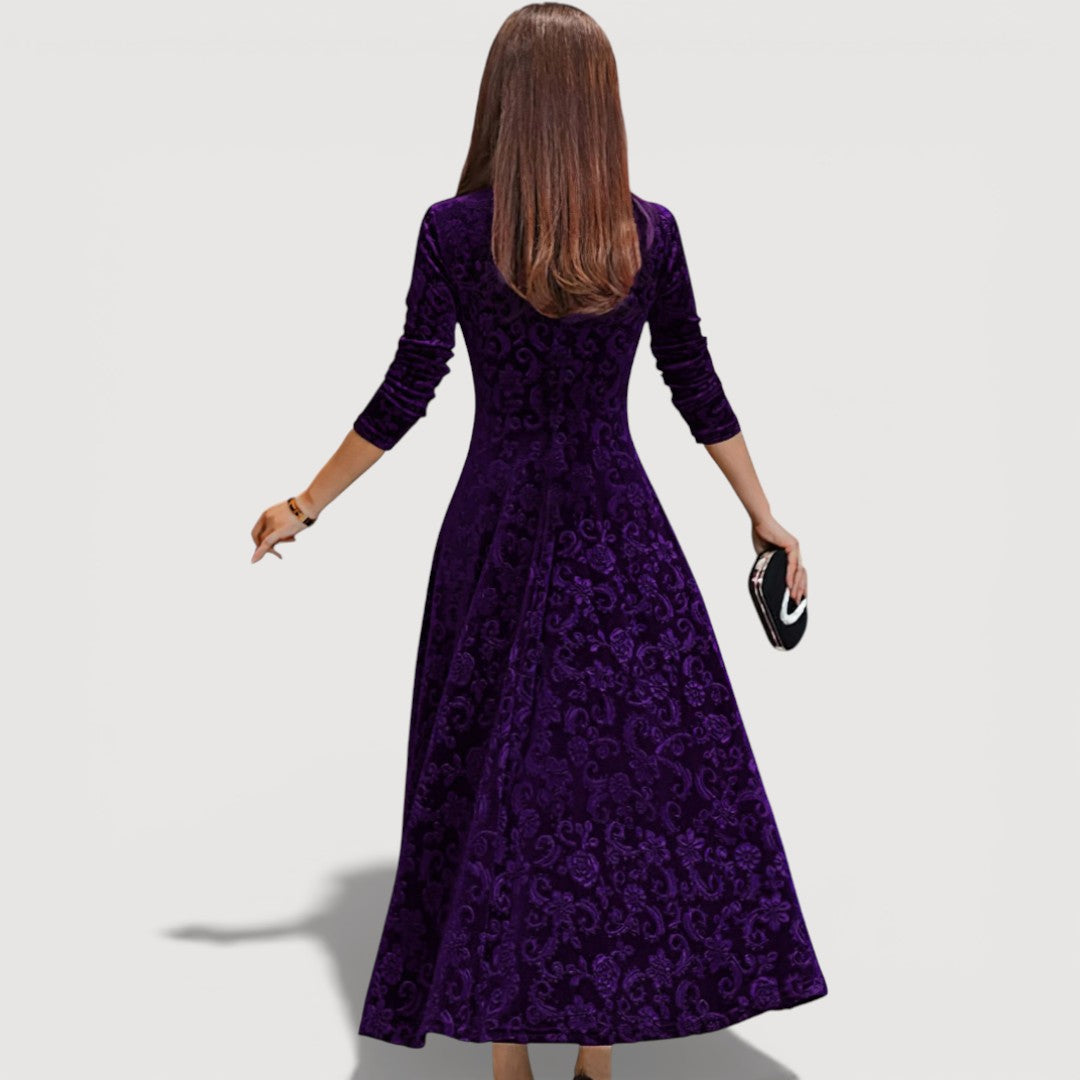 Milo Mochi | Elegant Velvet Dress