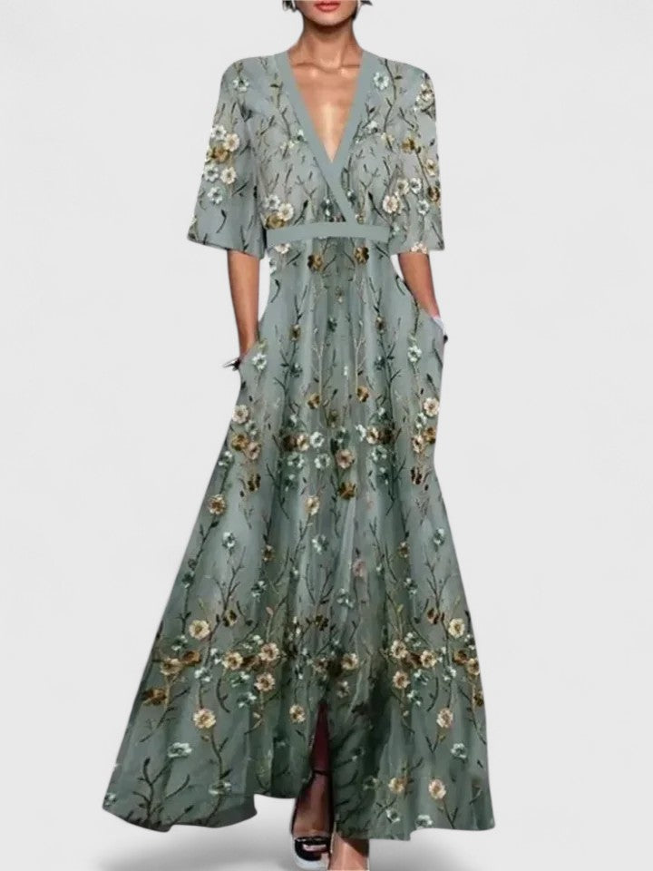 Milo Mochi | Elegant Maxi Dress