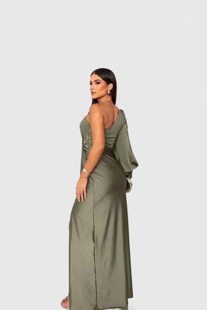Milo Mochi | Elegant Maxi Dress