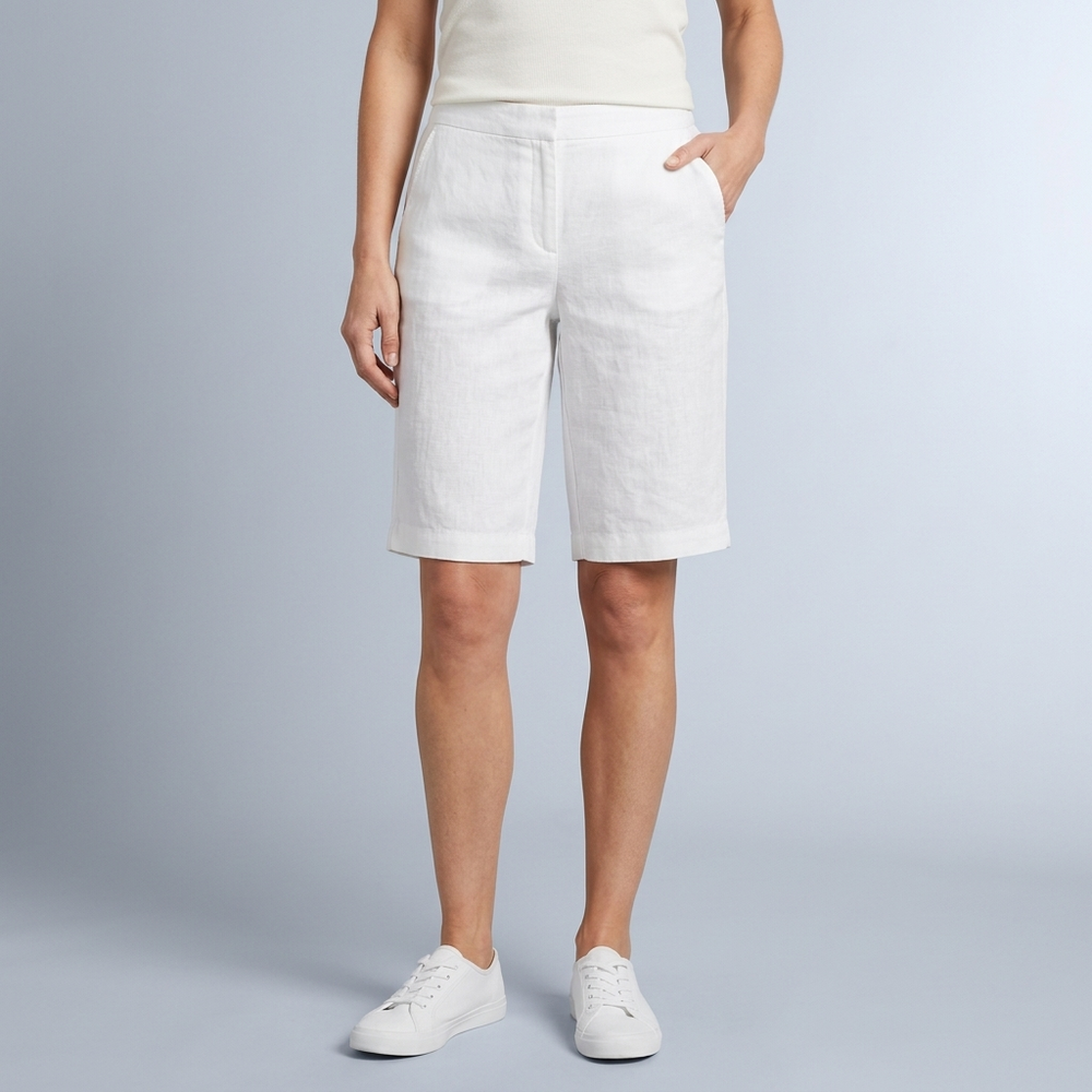 Women's Shorts | Tailored Waist Side Pockets White front view