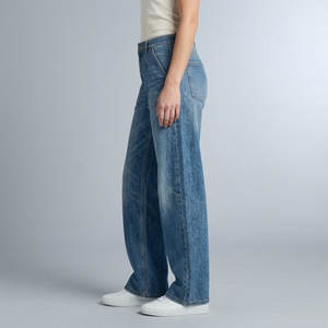 Women's Jeans | High-Waist Wide-Leg Faded Denim Light Blue side view
