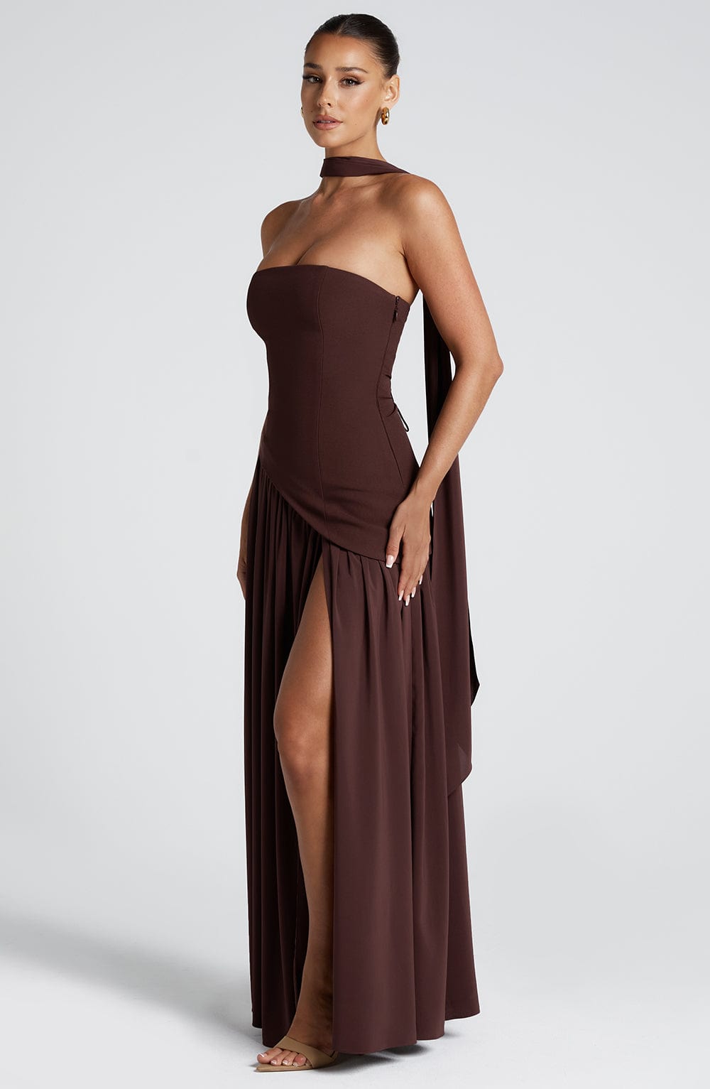 Milo Mochi | Sophisticated Maxi Dress