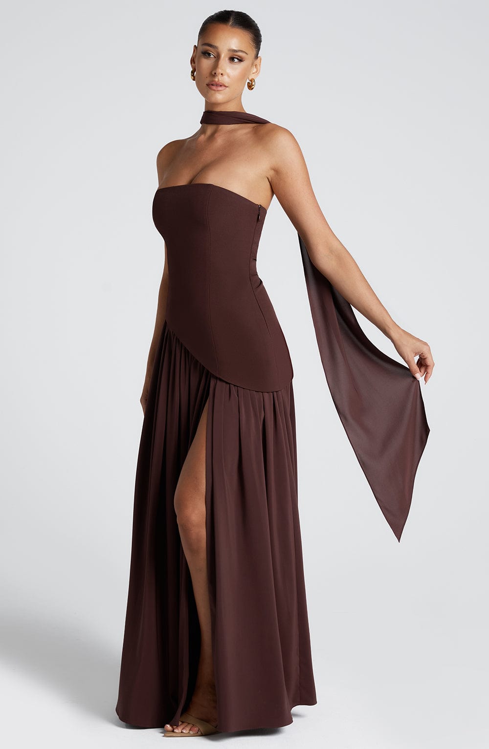 Milo Mochi | Sophisticated Maxi Dress